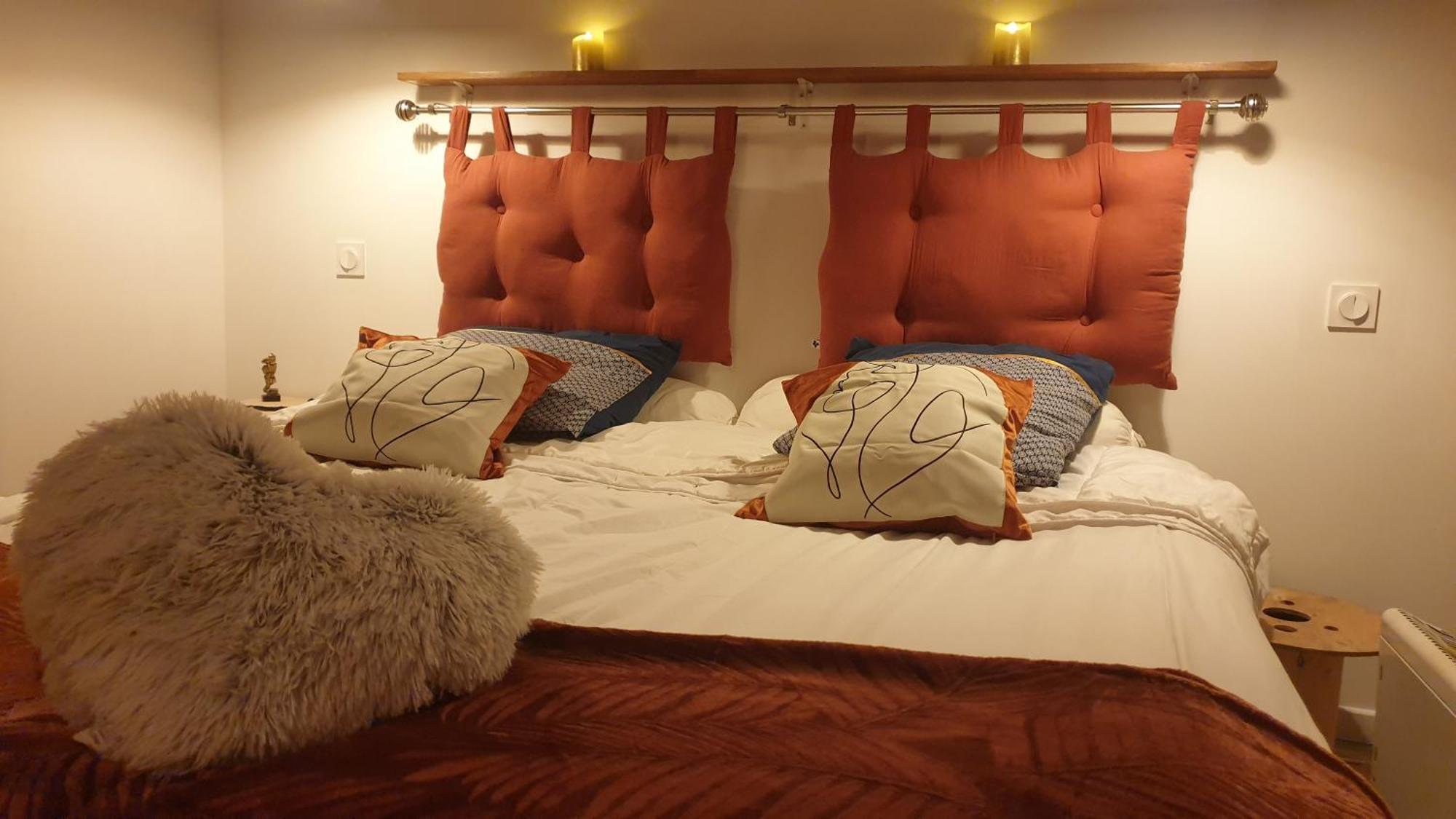 Love Room- Spa- Escale Amoureuse Puygaillard-de-Quercy Dış mekan fotoğraf
